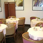 Otel Molise 2 3*