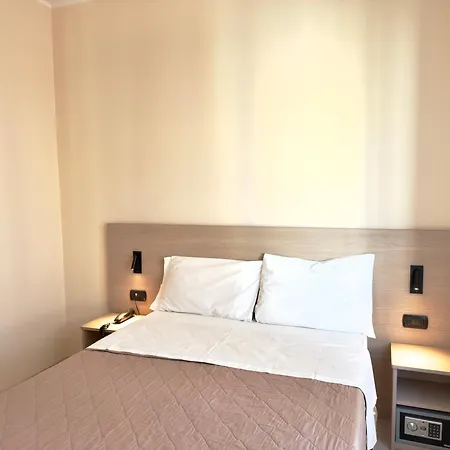 Hotel Molise 2 Mediolan