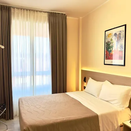 Molise 2 Hotell 3*