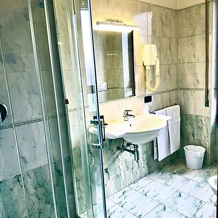 Hotel Molise 2 Milan