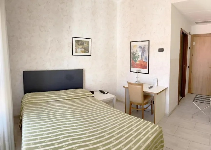 Molise 2 Hotel 3*