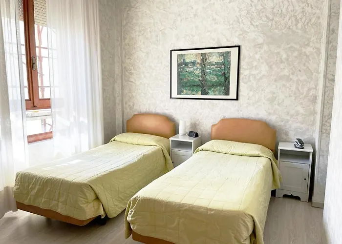 莫里斯酒店 酒店 3*