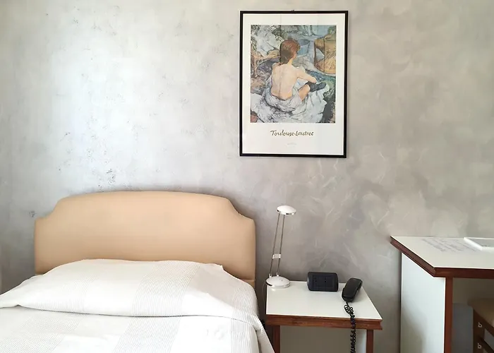 莫里斯酒店 3* 米兰