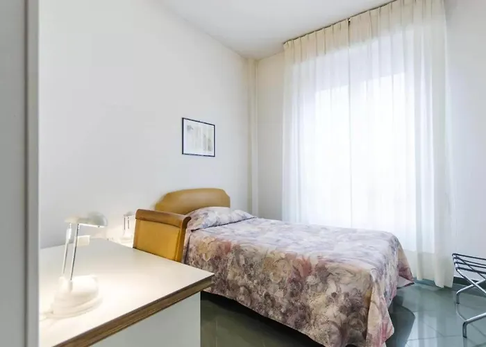 Molise 2 فندق ميلان